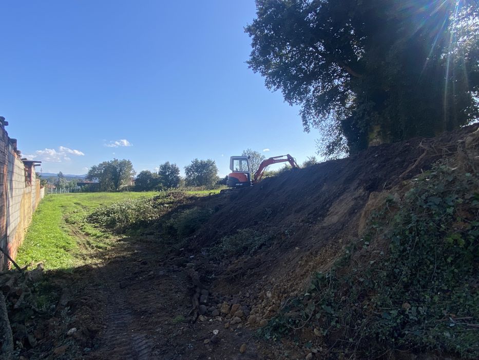 Terreno com 2100 m2 Águeda centro