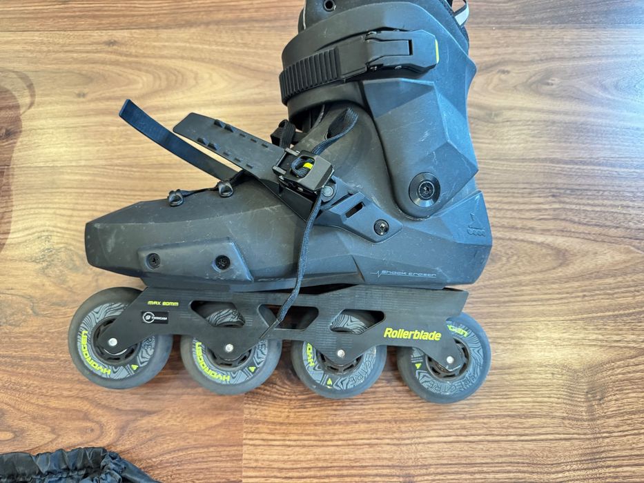 Patins Rollerblade Twister XT preto Tamanho 44.5 EU completo