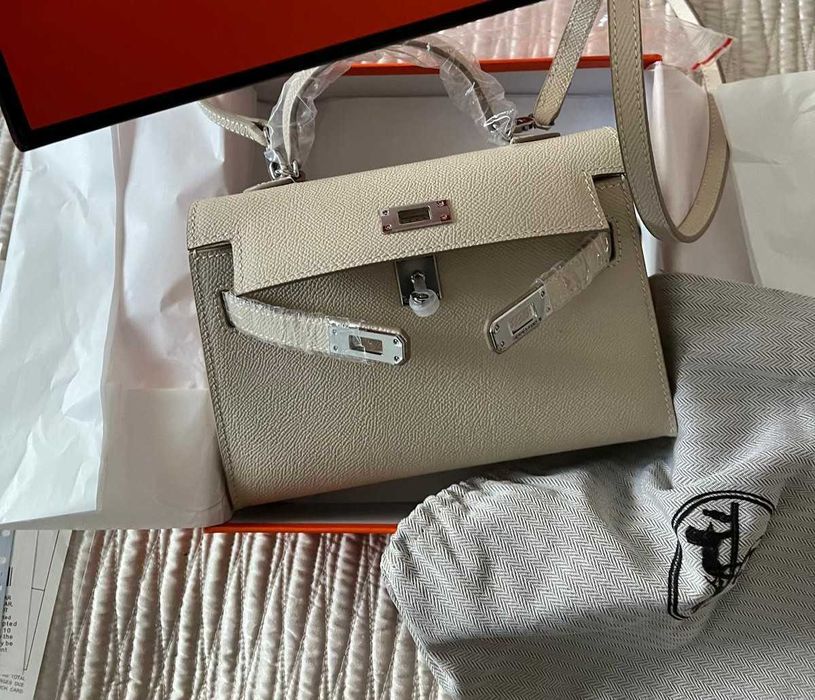 Mala Clássica de Pele Genuina, Off-white, de mão e com alça amovível