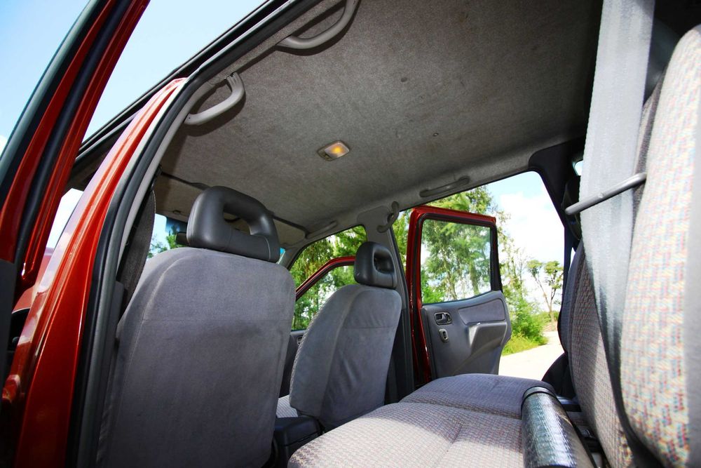 Nissan Terrano II c/Ac 7 lugares 1995