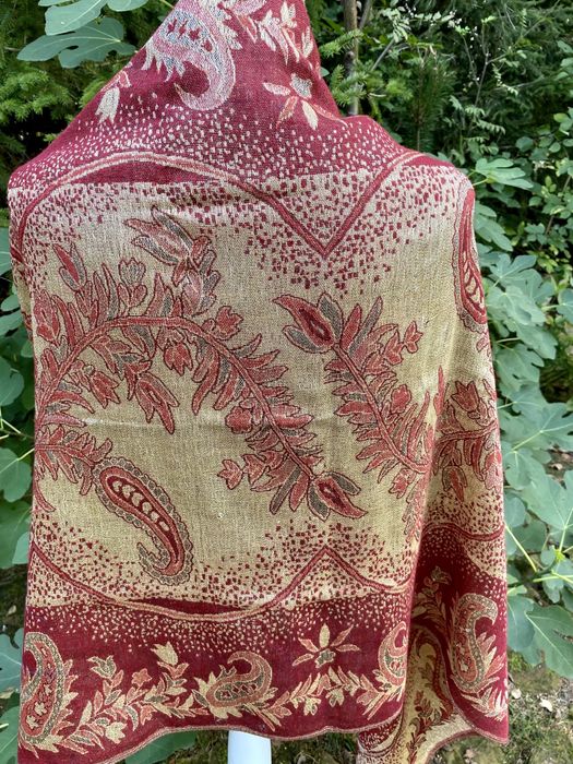 Elegancki szal bordowo-złoty z pashminy i jedwabiu