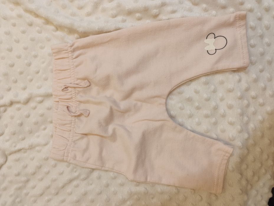 Одяг для дівчаток