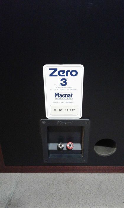 MAGNAT ZERO 3  ,kolumny głośnikowe