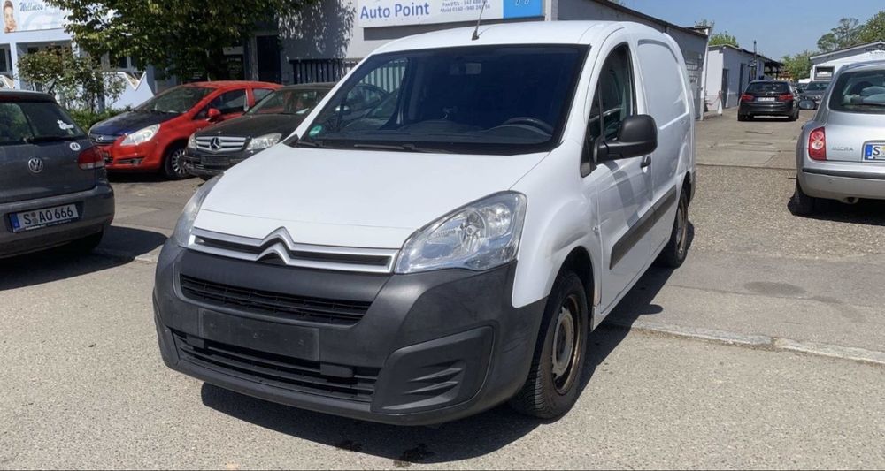 Citroen berlingo 1.6 eHDI 100 CV 2016 automatica longa