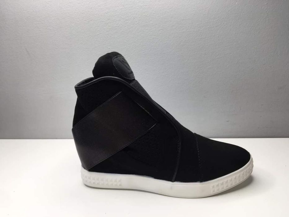 Sneakersy z ukrytym koturnie Rozmiar 38