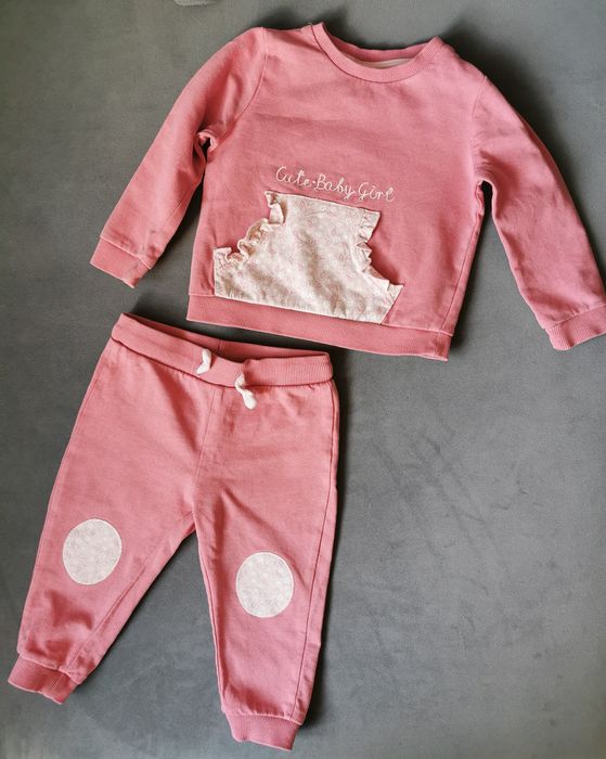 Komplet dresowy bluza i spodnie r. 80