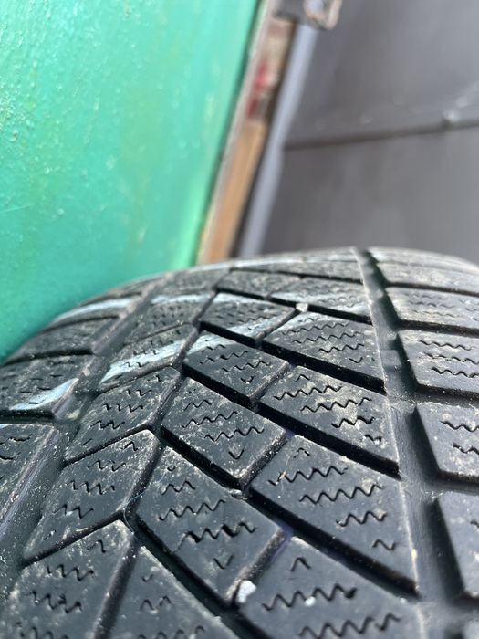 Зимові шини Continental
