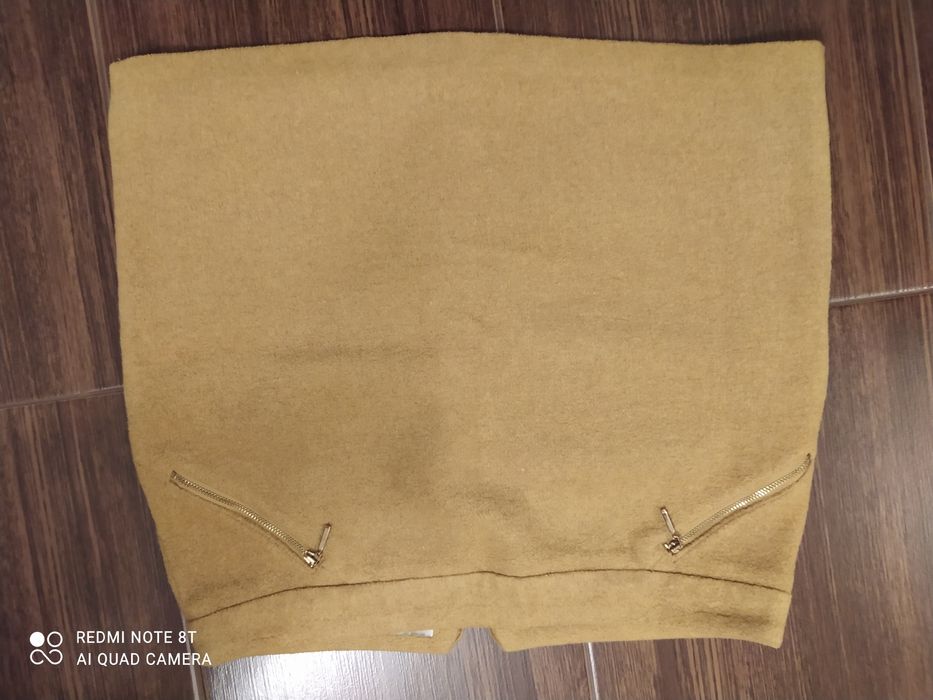 Musztardowa zimowa spodnica rozmiar 40l