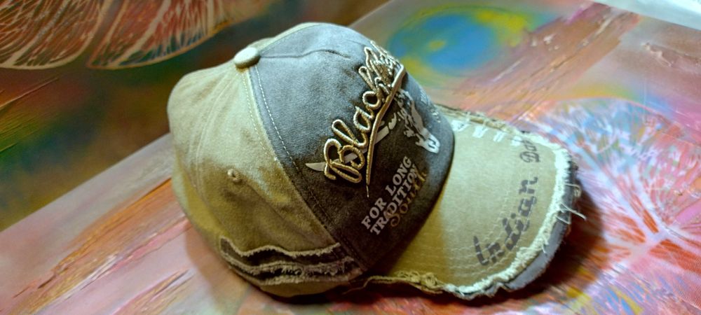 Czapka typ myśliwski bawełna 1 kl. + pamiątkowy medal FBI + upominek