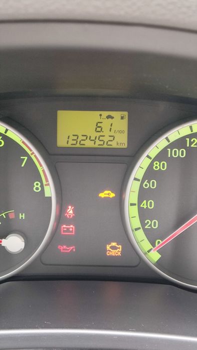 Продам Hyundai Accent 2008