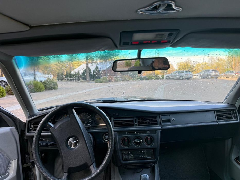 Mercedes 190 2litre benzyna Zadbany