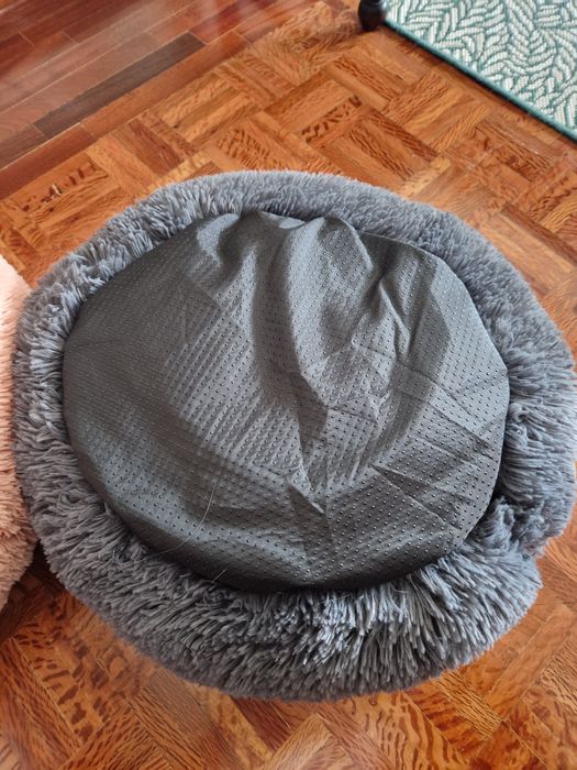 Camas de animal de estimação em pêlo