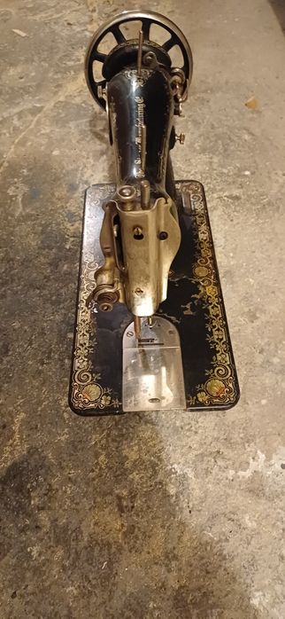 Zabytkowa maszyna do szycia Singe + nogi zeliwner