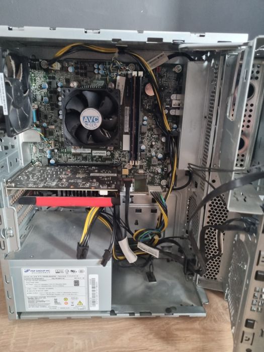 PC Lenovo, AM4, Radeon, DDR4, SSD