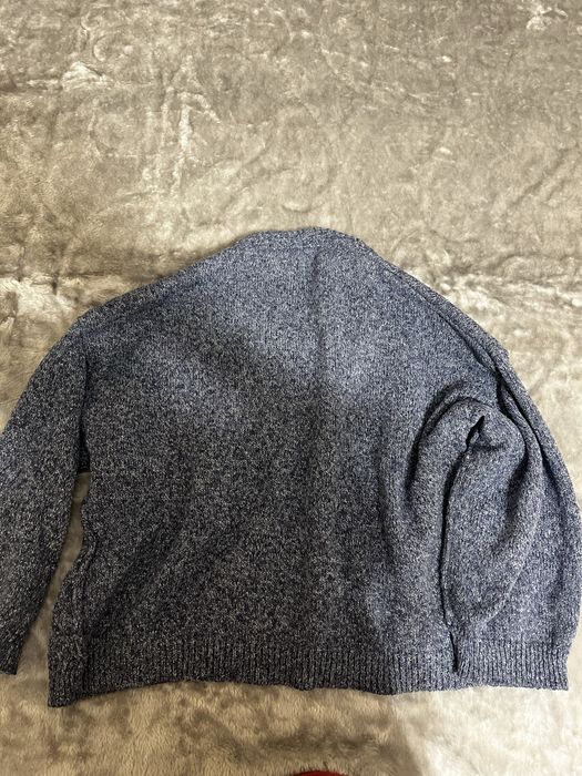 Зимова жіноча тепла кофта або світр