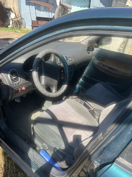 Daewoo nubira 1998