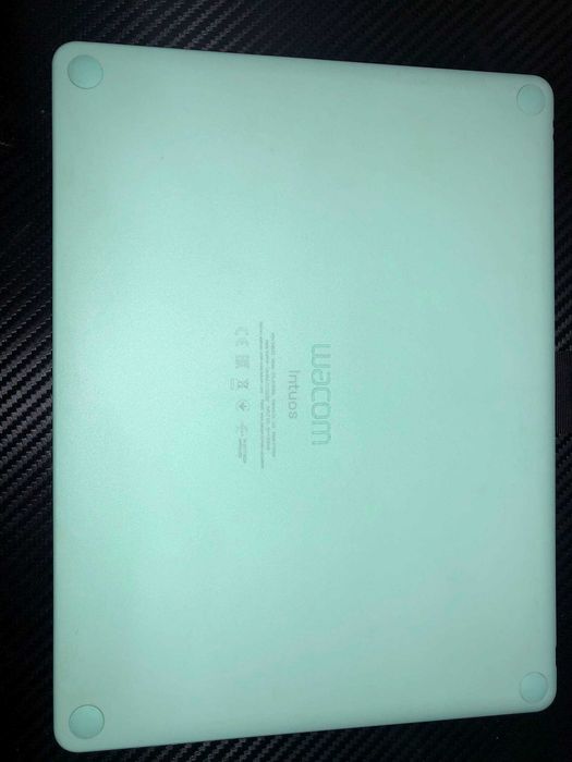 Графічний планшет Wacom Intuos M Bluetooth Pistachio (CTL-6100WL)