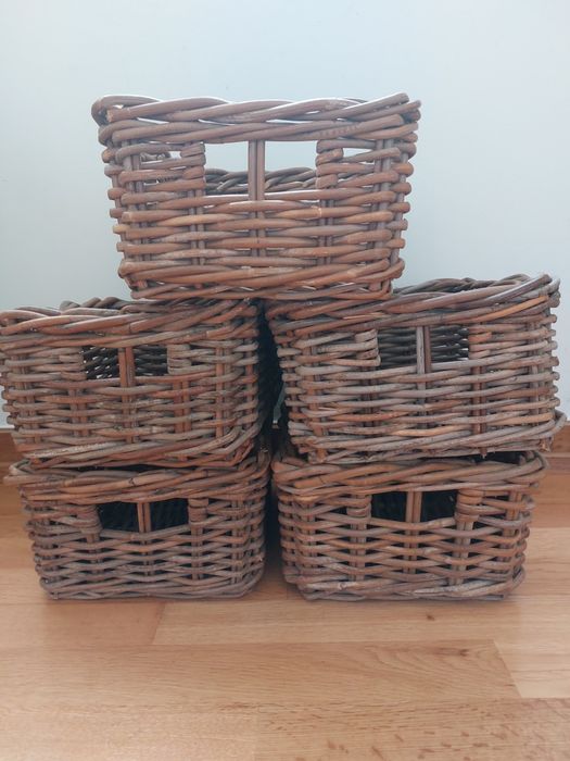 5 cestos BYHOLMA  Ikea