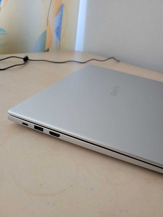 Laptop HUAWEI MateBook D 15 15.6"  8GB/256