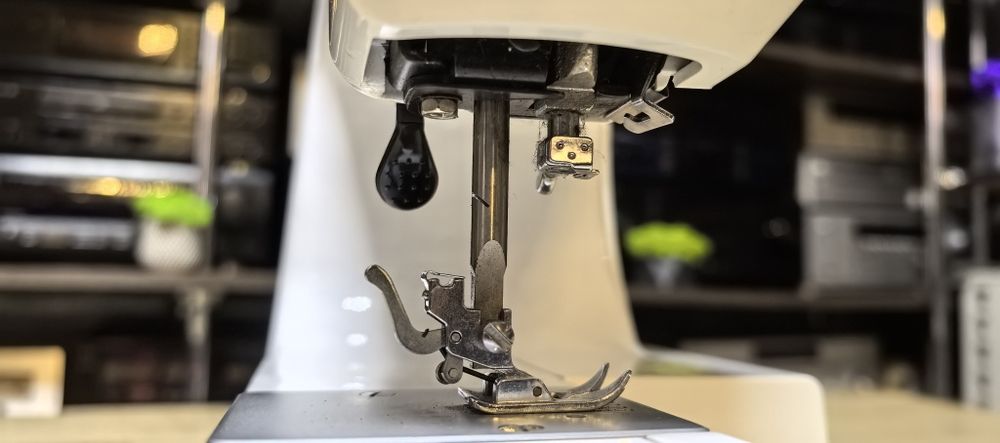 Швейна машинка ER NT21