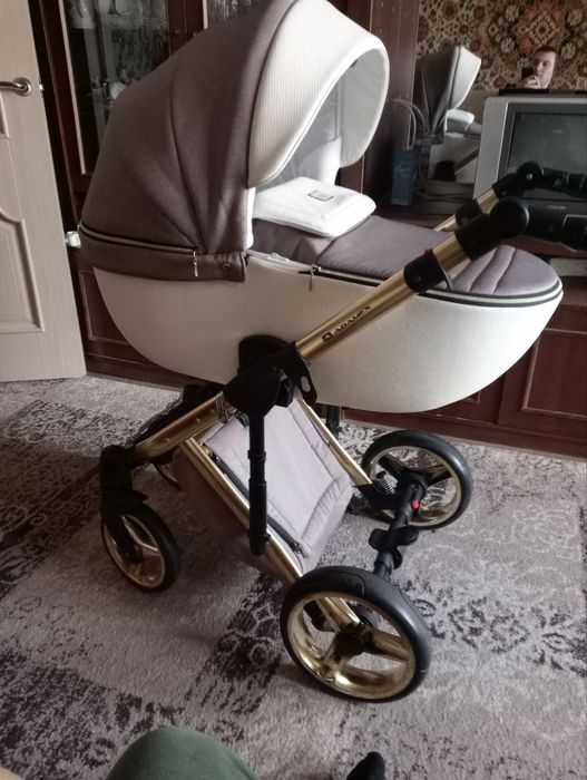 Продажа дитячої коляски