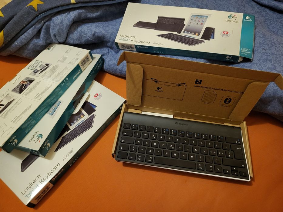 Logitech Tablet  Keyboard клавиатуры