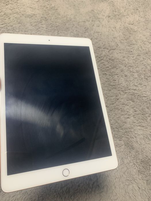Айпад 8 128 идеальний стан