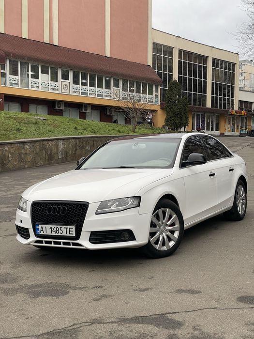 Audi A4 B8 (premium plus)