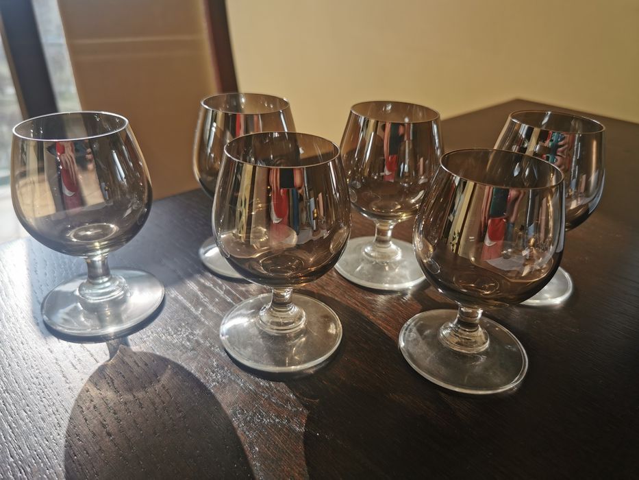 Komplet szklanek i kieliszków