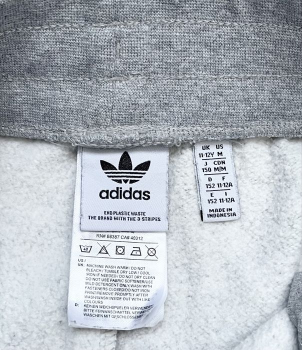 Теплі спортивні штани Adidas оригінал 11/12 років