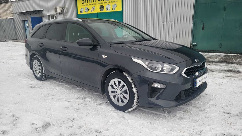 Авто Kia Ceed 1.6