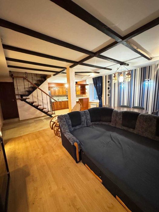 Продам сучасний 2-поверховий будинок у с. Кочережки