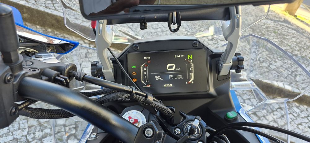 CFMOTO 650MT  de 2024 ainda com garantia de fábrica ate 2027.
