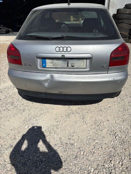 Audi A3 1.6 Gasolina de 1999 para peças