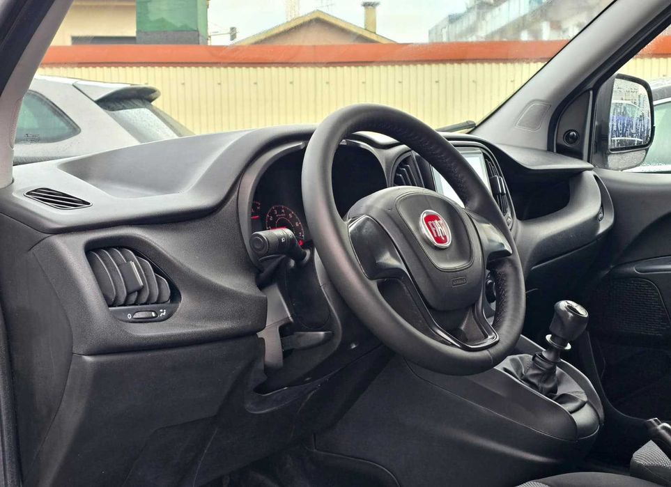 FIAT DOBLO 1.6 MULTIJET 120CV "3 LUGARES" "NACIONAL"
