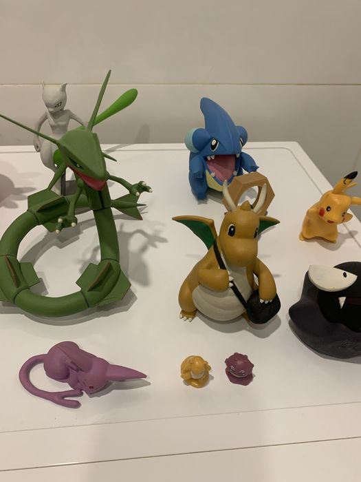 Покемоны фигурки