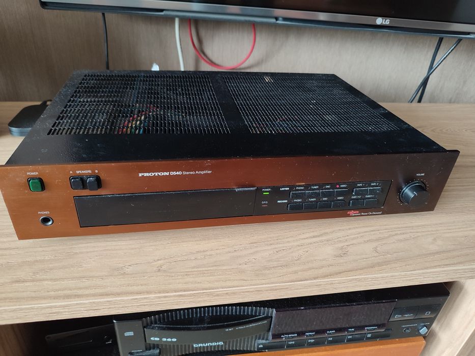 Wzmacniacz Proton D540