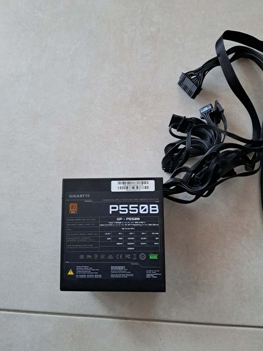 Zasilacz do komputera