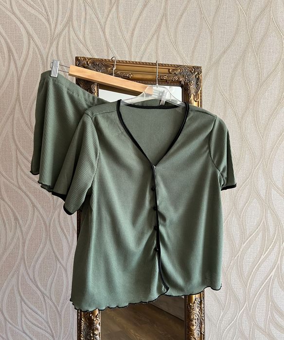 Домашній костюм піжама для вагітних нова розмір L регулюється під живі