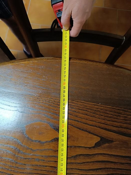 Mesa de Jantar Redonda Extensível em Madeira Maciça + 4 Cadeiras