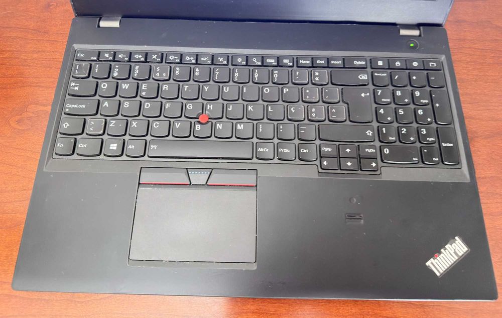 Lenovo ThinkPad T560|15.6"HD|i5-6200u|12Gb Ram|Ssd 250Gb|Bateria 2H|