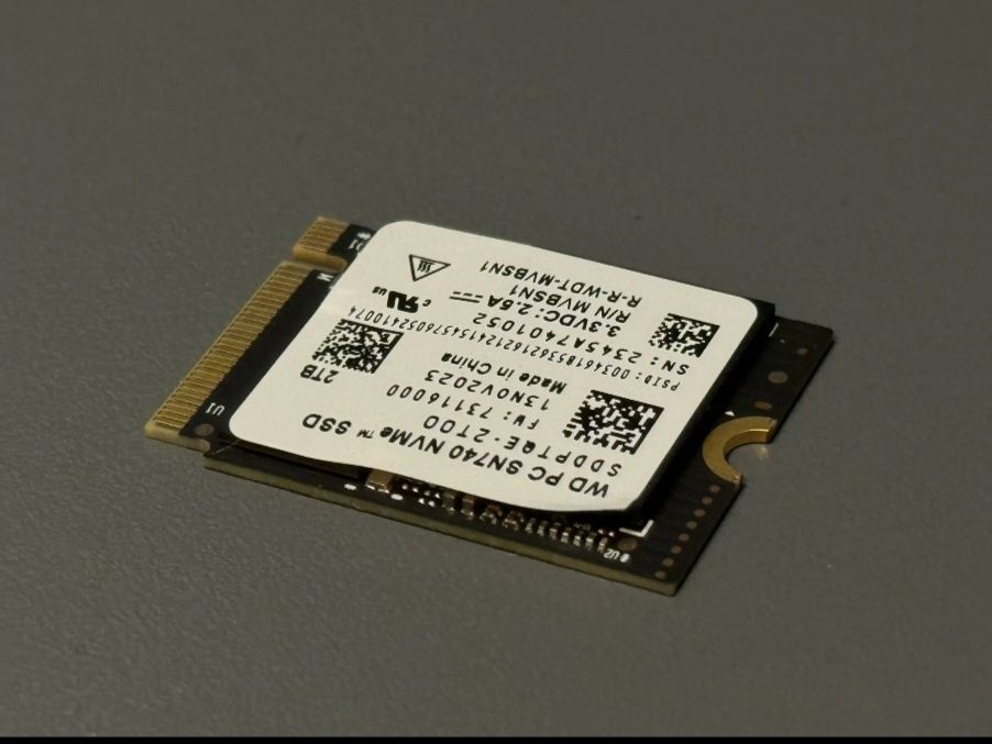 Western Digital-1TB  SSD