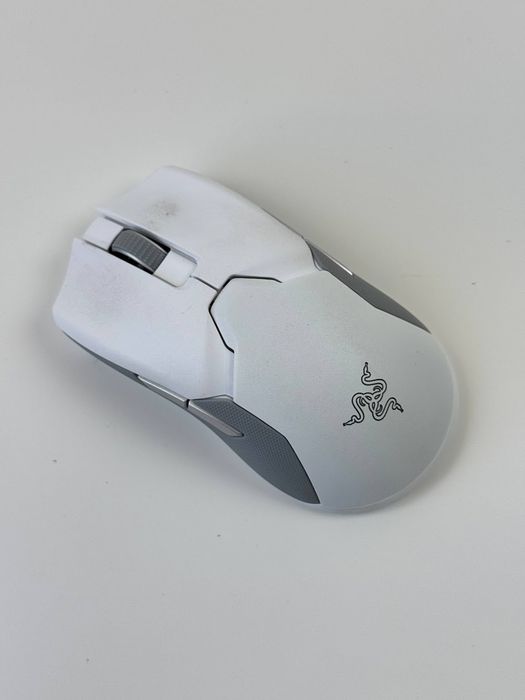 Бездротова комп'ютерна миша Razer Viper Ultimate Wireless White