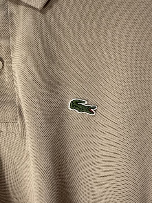 Polo Lacoste beje