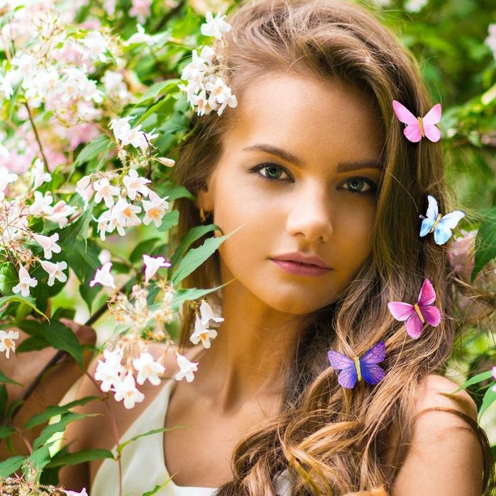 18 sztuk brokatowych spinek do włosów z motylami