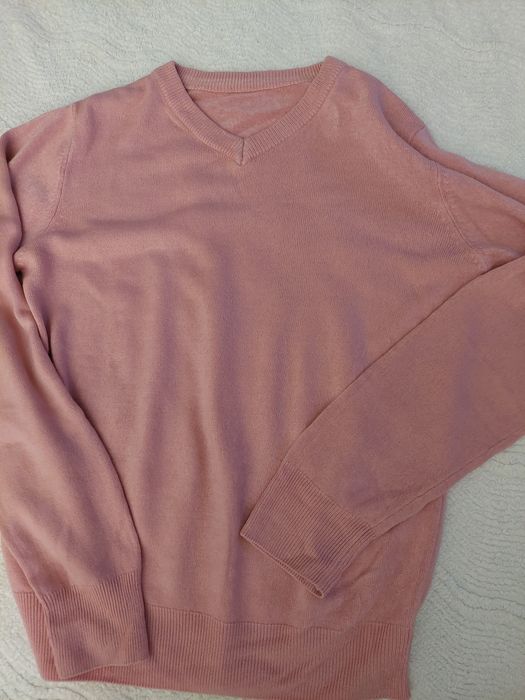 Sweterek blady ŕóż