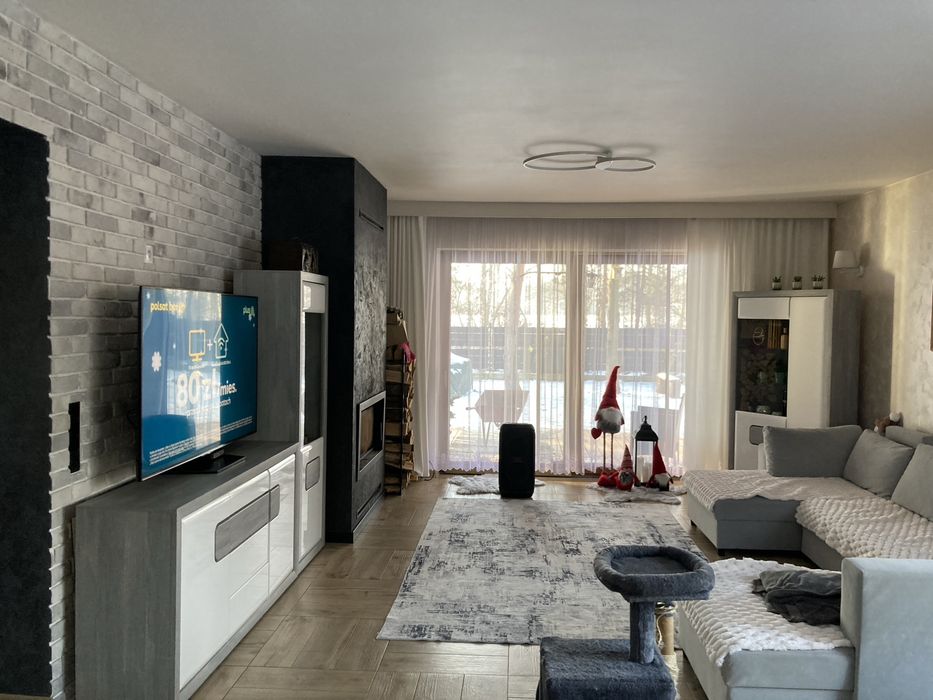 Meble salonowe BIAŁY POŁYSK + beton. Podświetlane LED! Stan BDB