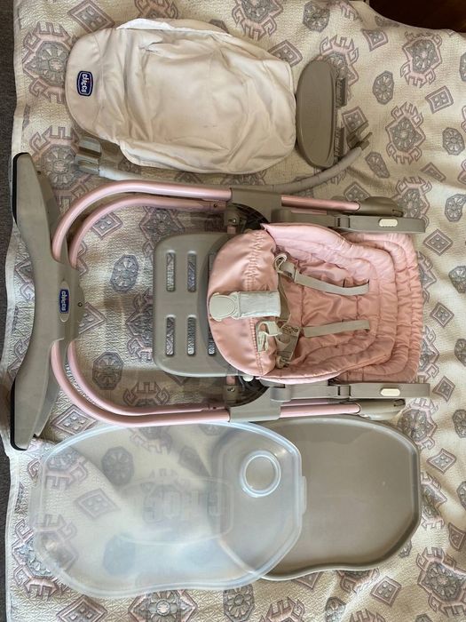 Стульчик ,,Chicco,, с рождения до 3-4лет