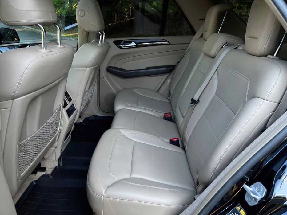 Mercedes-Benz M-Class ML 350 4MATIC      2013