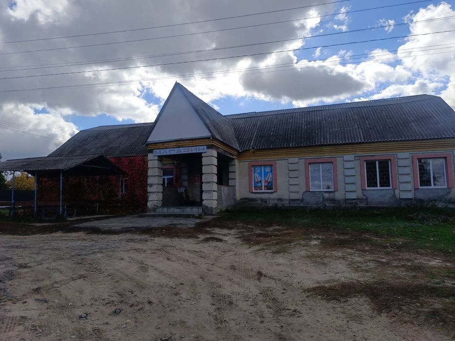 Продаж приміщення 270 м²
Продається комерційне приміщення площею 270 м